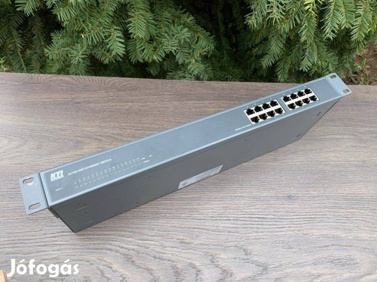 TP-Link WDM Media Converter és 16 portos Switch hálózati elosztó