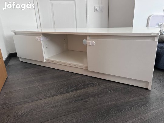 TV állvány, szekrény 