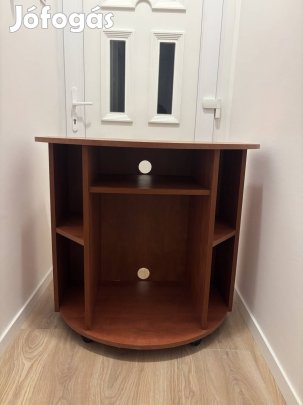 TV állvány gurulós