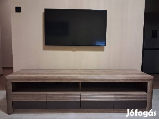 TV álvány és étkezőasztal