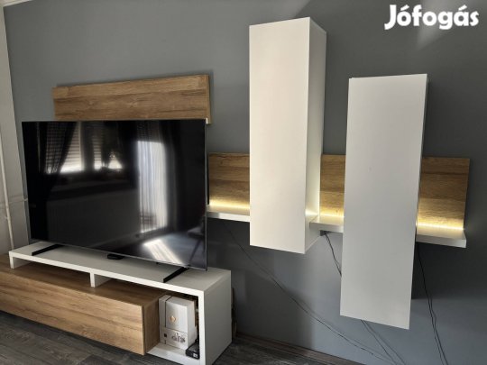 TV szekrény falpanellel
