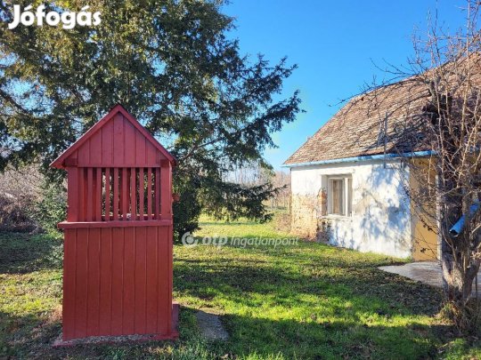 Tabi 110 nm-es ház eladó
