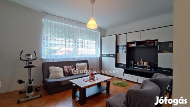 Tabi 68 nm-es lakás eladó