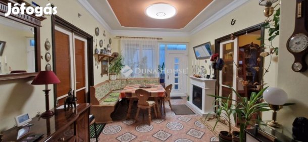 Tabi eladó 137 nm-es ház