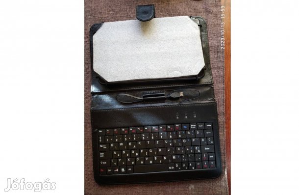 Tablet tok billentyűzettel USB mikro fejjel