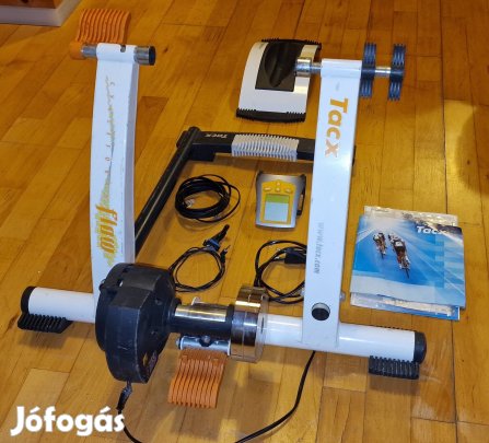 Tacx Flow T1680 görgő kerékpáros trainer, szobakerékpár