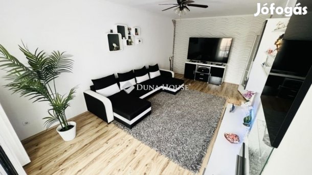 Tágas lakás a 17. kerületben