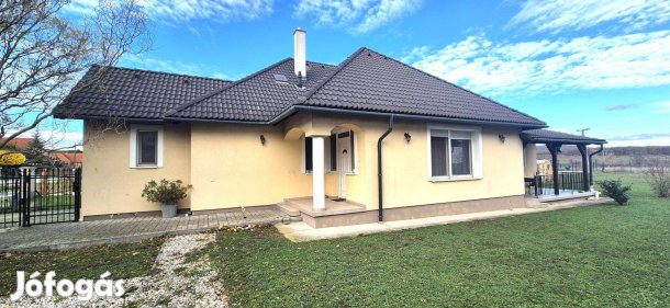 Tágas zánkai otthon