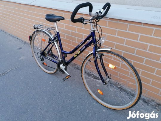 Taifun 28-as trekking kerékpár