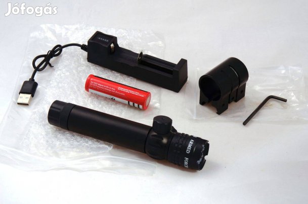 Taktikai zöld lézeres irányzék 18650 Li-ion akkuval, töltővel