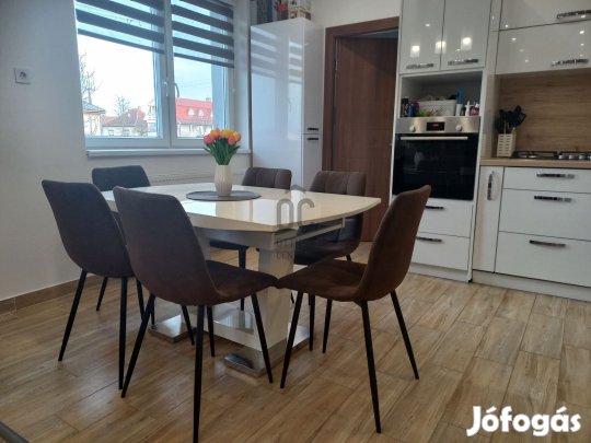 Találja meg otthonát Görbeházán: 2 szoba, tágas élettér, ideális körül