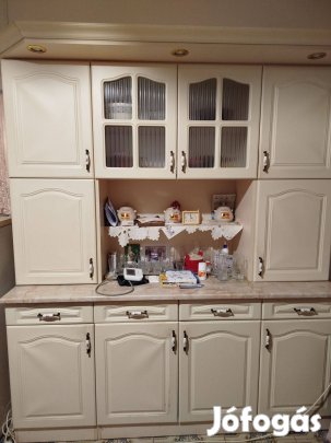 Tálaló szekrény