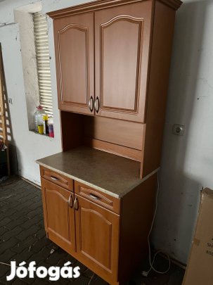 Tálalószekrény + hűtő feletti szekrény