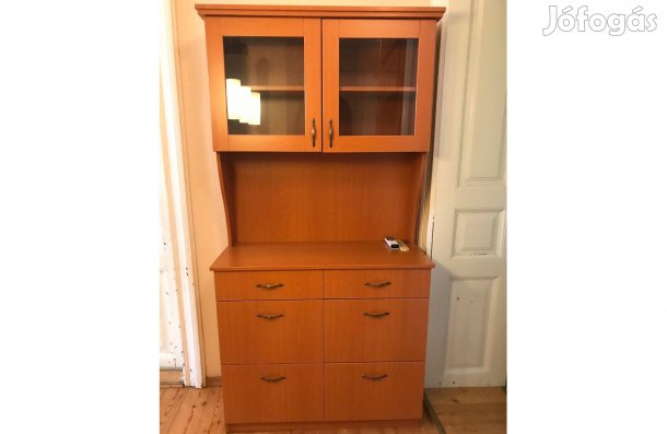 Tálalószekrény fából