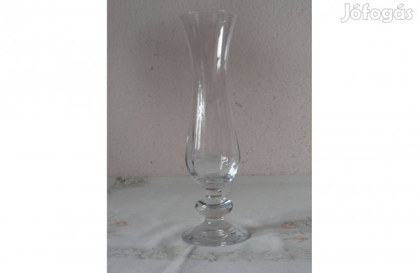 Talpas üveg váza, egyszálas váza, talpas pohár