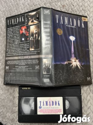Támadók vhs nagytok scifi