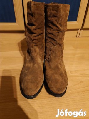 Tamaris álomszép velúr bőr női csizma 40