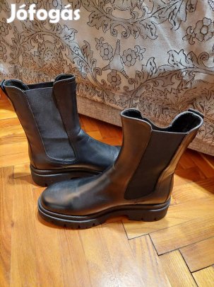 Tamaris bokacsizma. 41-es méret, új,címkés