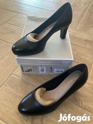 Tamaris fekete bőr magassarkú 38-as