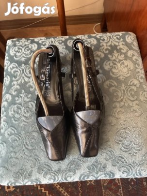 Tamaris fekete női cipő, 37-es méret