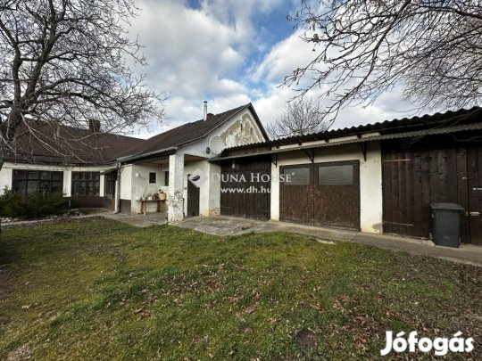 Tamásii 150 nm-es ház eladó