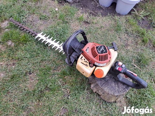 Tanaka ( Hitachi) THT 2520 SB benzinmotoros sövényvágó