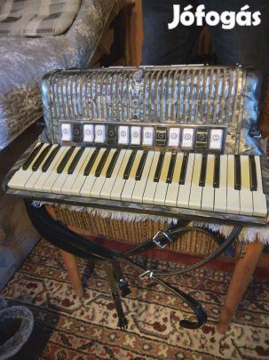 Tangóharmonika Eladó