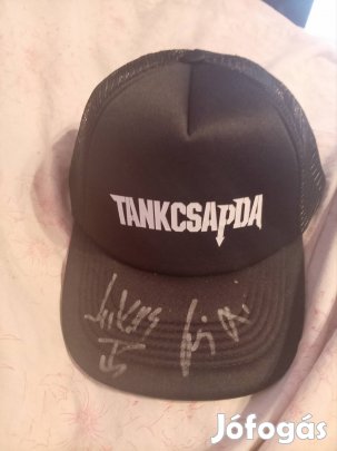 Tankcsabda dedikált sapka 