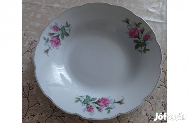 Tányér készlet 3 x 6 darabos, nem használt