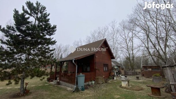 Tápióbicskei 50 nm-es ház eladó