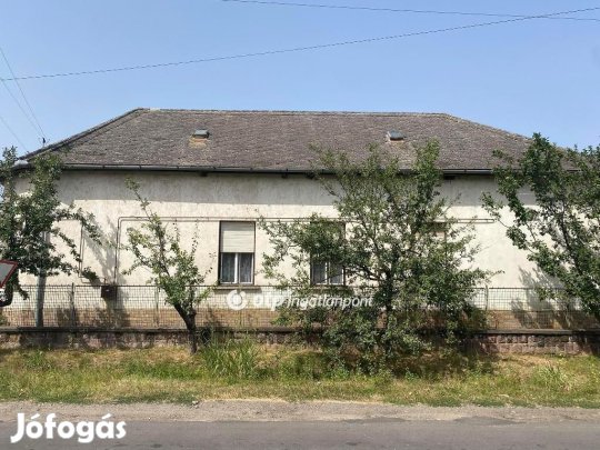Tápiógyörgyei 140 nm-es ház eladó