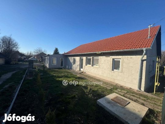 Tápiógyörgyei 60 nm-es ház eladó