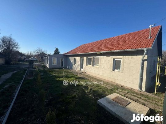Tápiógyörgyei 60 nm-es ház eladó
