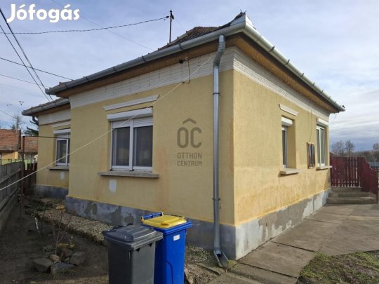 Tápiógyörgyei eladó 86 nm-es ház