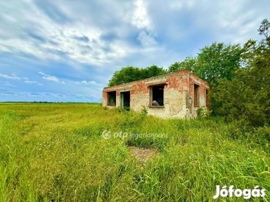 Tápiószelei eladó 55 nm-es ház