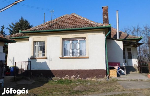 Tápiószelei eladó 90 nm-es ház