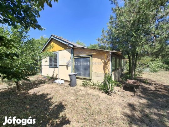 Tápiószentmártoni eladó 48 nm-es ház