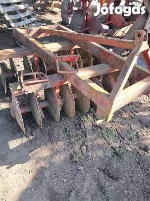 Tarcsa  jo alapotban elado