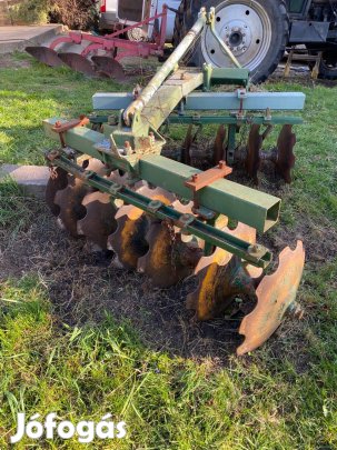 Tárcsás földlazító adapter