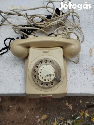 Tárcsás telefon akciósan áron eladó!