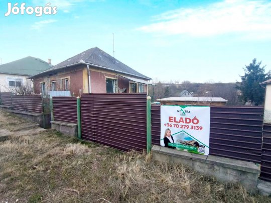 Tardona 1526 m -es építési telek