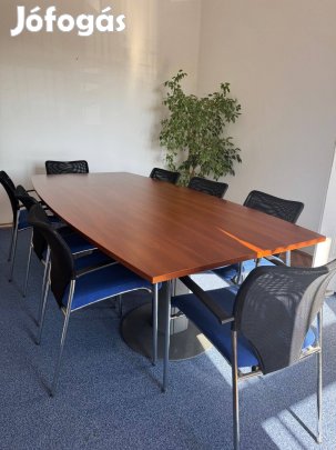 Tárgyalóasztal + 8 db szék