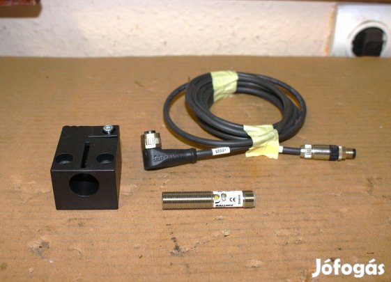 Tárgyreflexiós optikai érzékelő szenzor tartóval Balluff ( 7042 )