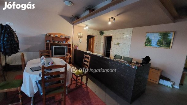 Tarjánpusztai eladó 150 nm-es ház