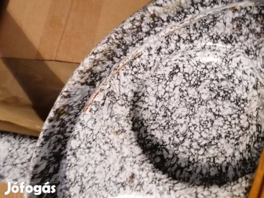 Tarkedli Sütő eladó