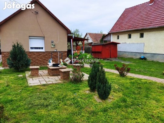 Tarnaörsi eladó 45 nm-es ház