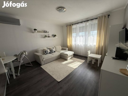 Tárnokon eladó 3 szobás lakás!