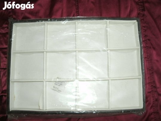 Tárolásra alkalmas új doboz bontatlan csomagolásban