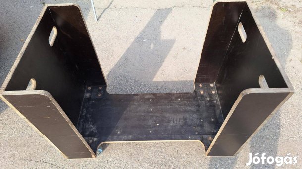 Tároló kocsik kerekekkel szerelve eladók