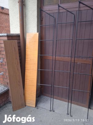 Tároló polc,állítható szélességű,acél tartókkal